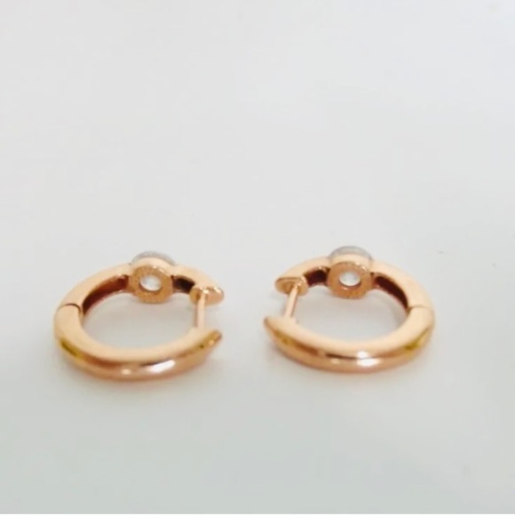 Courreges Crystal and Gold-Plated Earrings - Picture 7 of 8